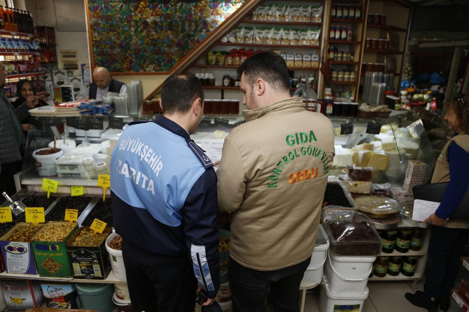 BÜYÜKŞEHİR ZABITASINDAN DENETİM